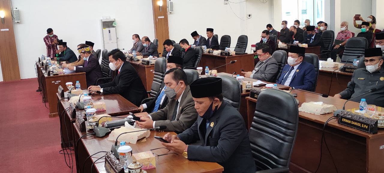 Gaji UMR Kapuas Hulu 2024: Panduan Lengkap dan Pengaruhnya