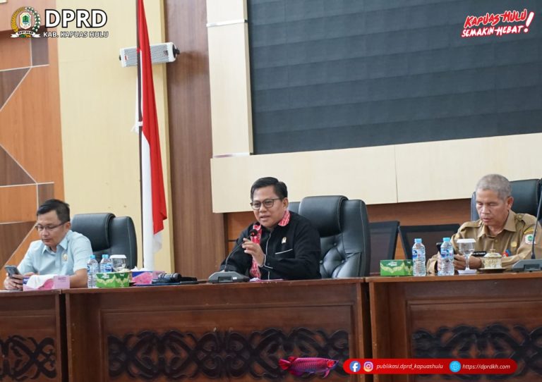 Audiensi Kepala Desa se-Kapuas Hulu Bahas Dampak PMK 81/2025, Ketua DPRD Tegaskan Komitmen Perjuangkan Aspirasi Desa